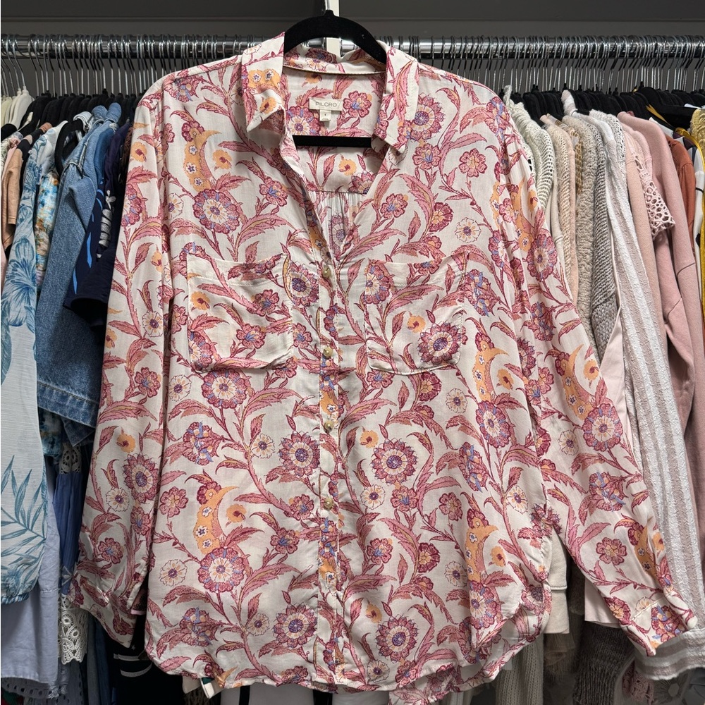 ✨ 2/$40 ✨ Pilcro Pink and Cream Floral Button-Down Shirt
